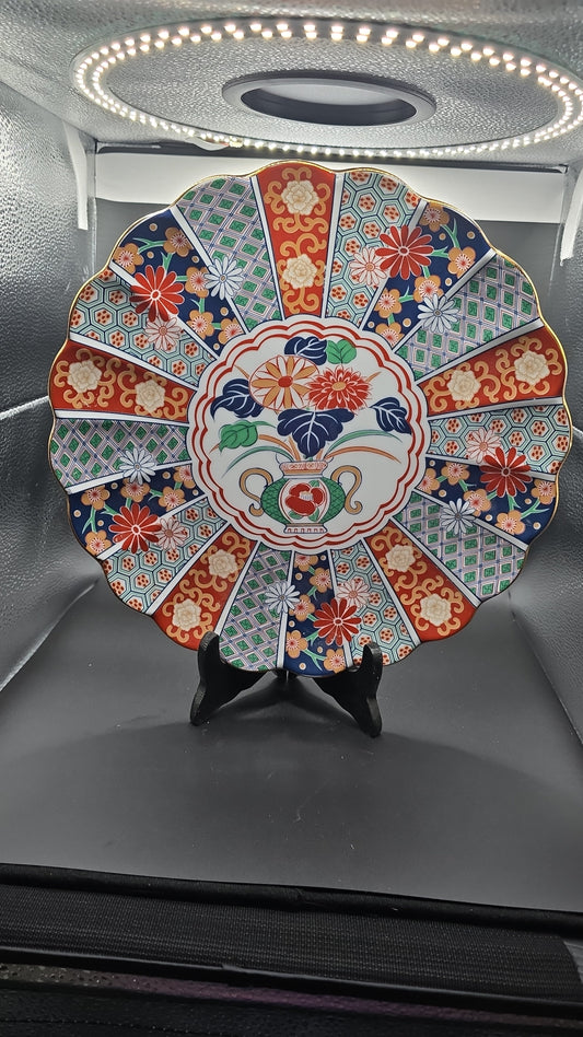 Anita Imari Style Porcelain Platter – Scalloped Edge Floral Design