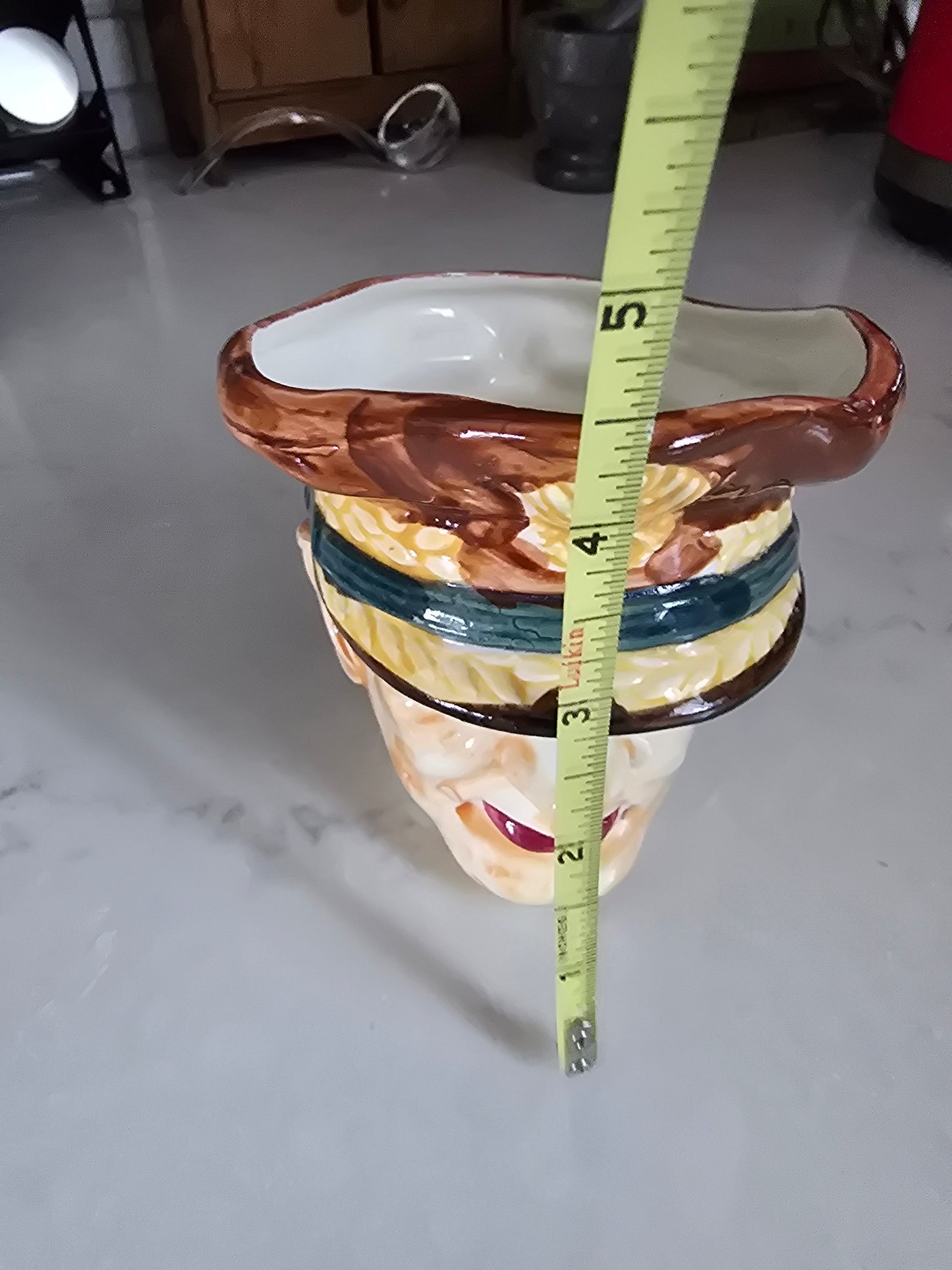 General MacArthur mug